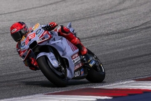 MotoGP Australia 2024: Marc Marquez Bekuk Jorge Martin dan Pecco Bagnaia Usai Alami Drama Tear off saat Start MotoGP Australia 2024: Marc Marquez Bekuk Jorge Martin dan Pecco Bagnaia Usai Alami Drama Tear off saat Start