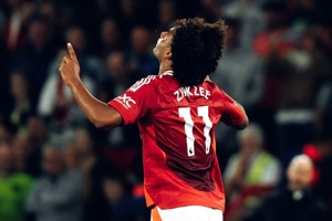 Start Lambat, Manchester United Disarankan Pinjamkan Joshua Zirkzee Start Lambat, Manchester United Disarankan Pinjamkan Joshua Zirkzee