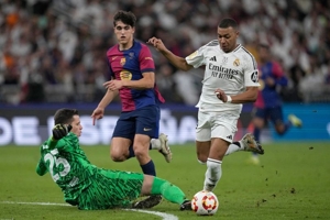 Kylian Mbappe Main Bagus, Satu-Satunya Hal Positif di Balik Kekalahan Real Madrid Kylian Mbappe Main Bagus, Satu-Satunya Hal Positif di Balik Kekalahan Real Madrid