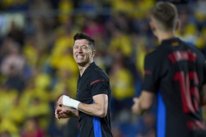 Hansi Flick Kecewa Meski Barcelona Kembali ke Puncak Klasemen Hansi Flick Kecewa Meski Barcelona Kembali ke Puncak Klasemen